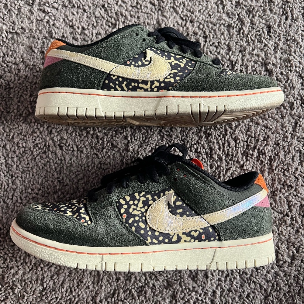 Men’s Nike Dunk Low SE ‘Gone Fishing- Rainbow Trout